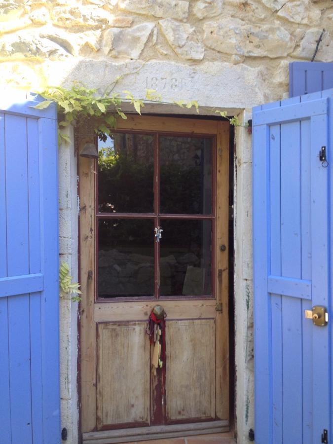 La Petite Maison En Pierres Gras Exterior foto